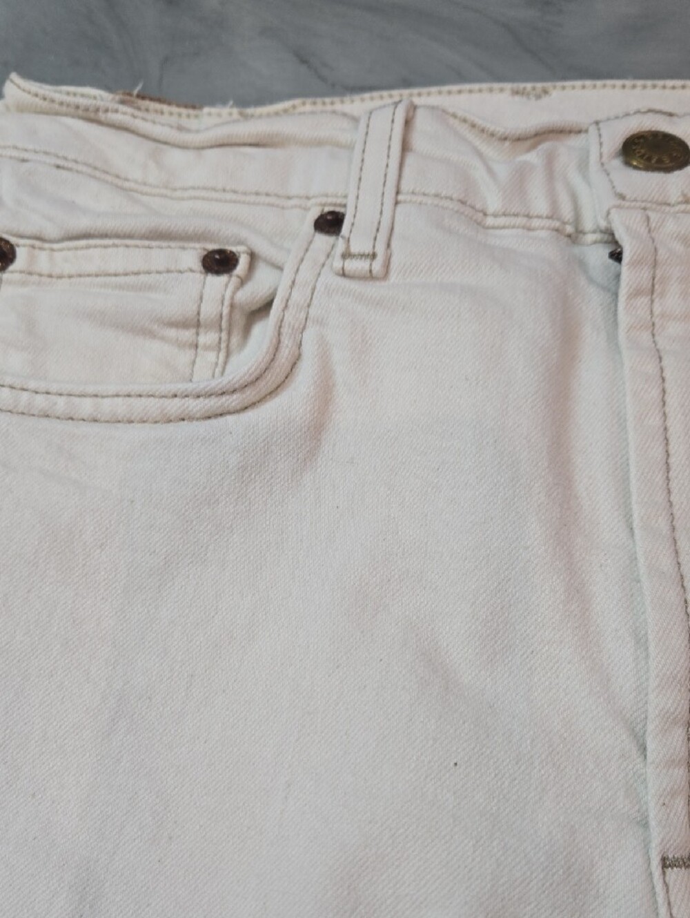 Bsides  Jeans - Picture 2 of 4